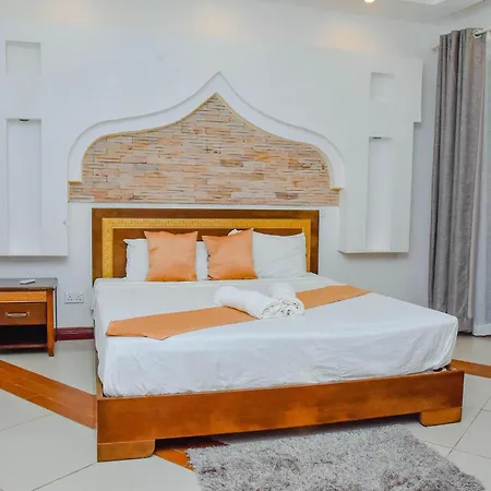 Cool Breeze Beachfront Apartments Mombasa Zewnętrze zdjęcie