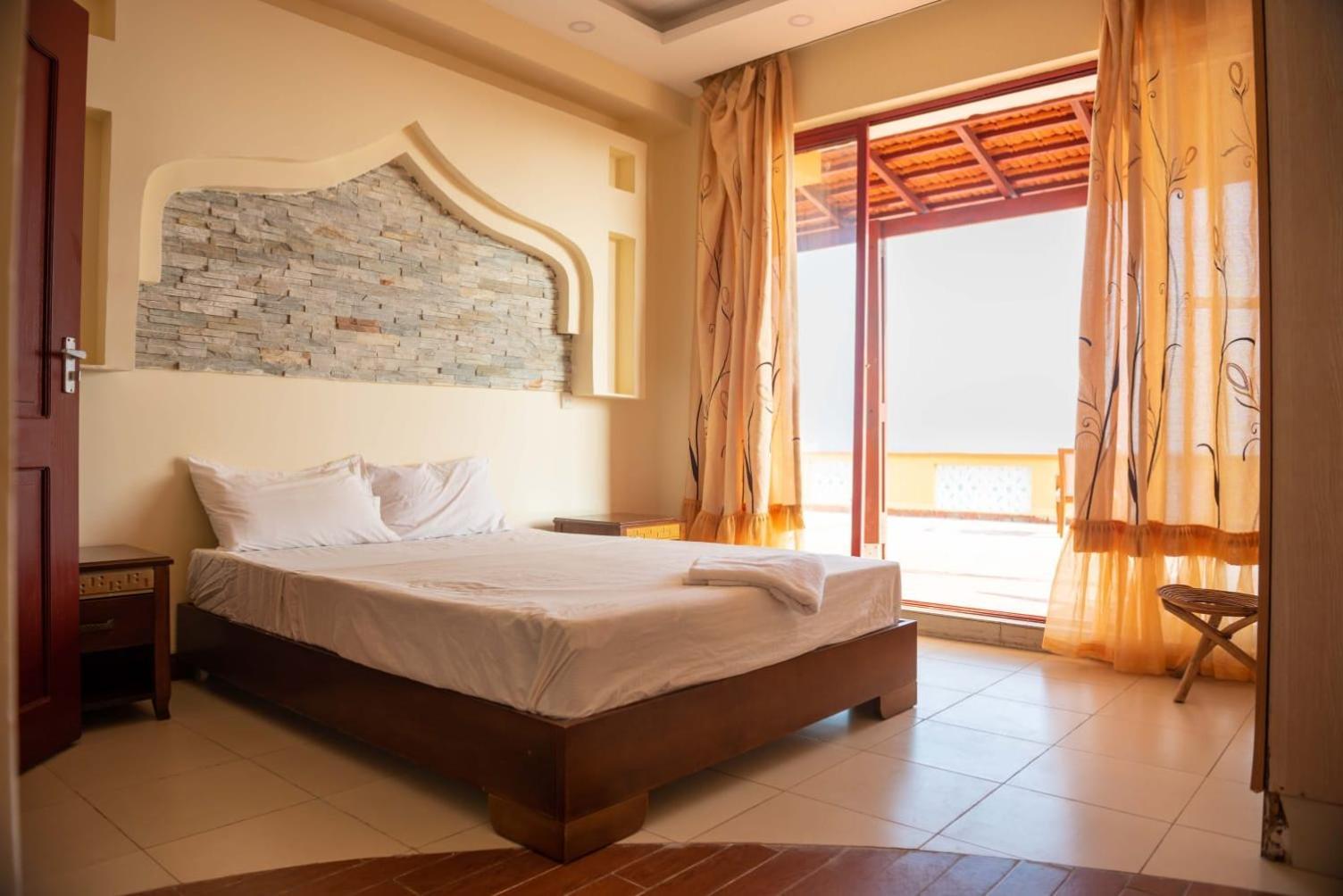 Apartment Cool Breeze Beachfront